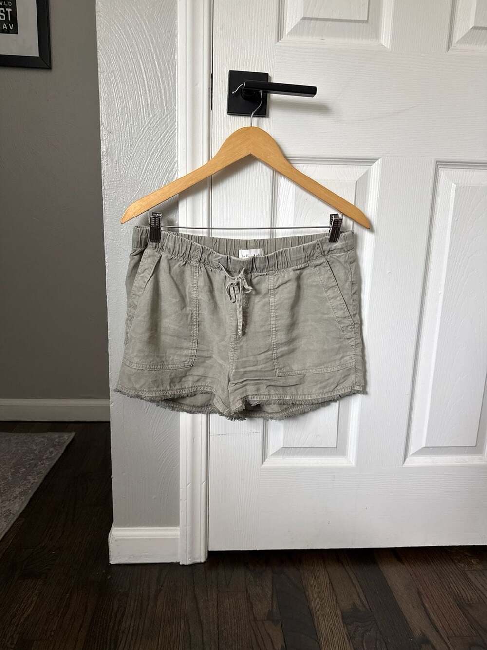 Bella Dahl Pocket Raw Hem Tencel Shorts in Dusty Olive